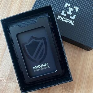 Brand New RFID Blocking Slim Black Carbon Fiber Card Holder Metal Wallet